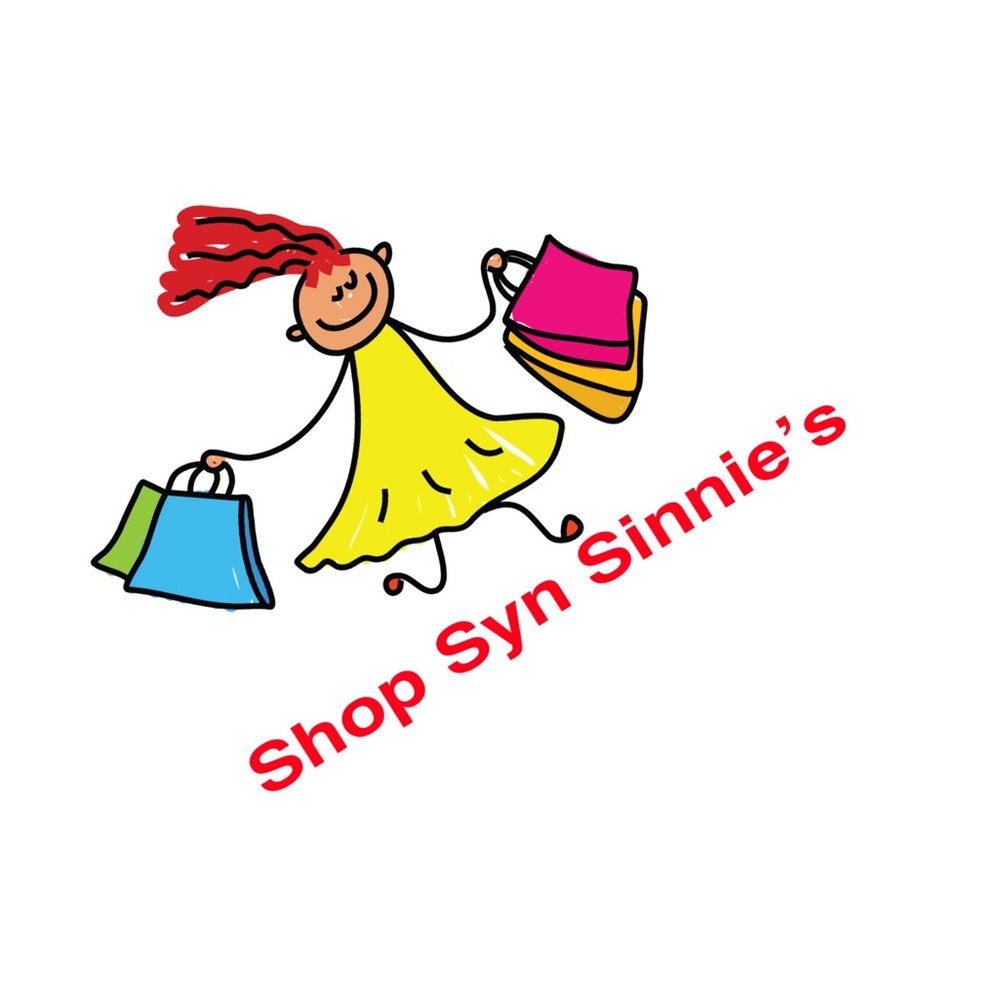 ❇️ Peek inside Syn Sinnie’s closet!
